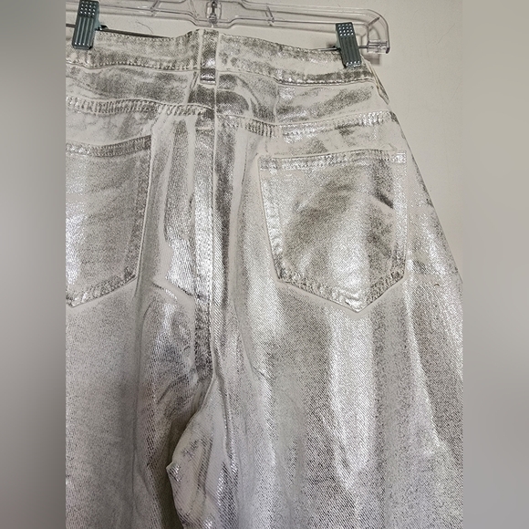 NWT Boohoo Metallic Coated Straight Leg Jeans - Picture 8 of 8